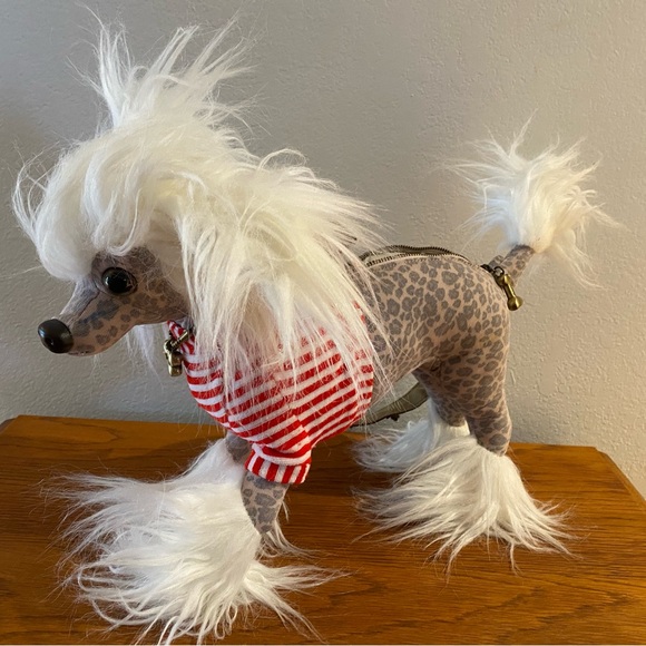 Hairless dog purse with original tag from Fuzzynation. It’s a collectors item. - Picture 3 of 6